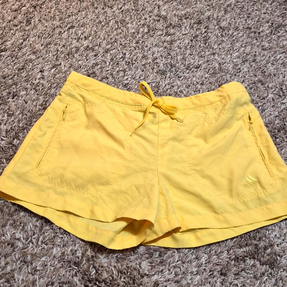 Adidas Classic Soft Yellow Shorts M